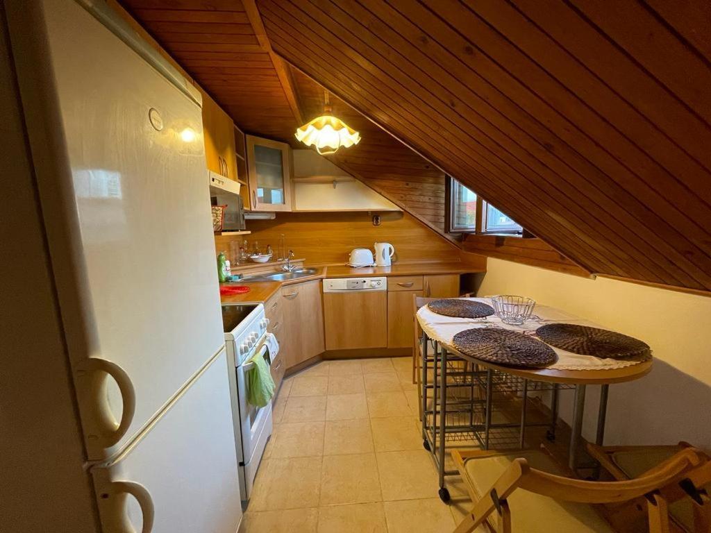 Apartament Attic Flat In The Center Bratysława Zewnętrze zdjęcie